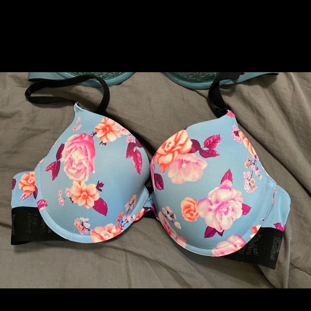 Victoria's Secret Blue Floral Bra
